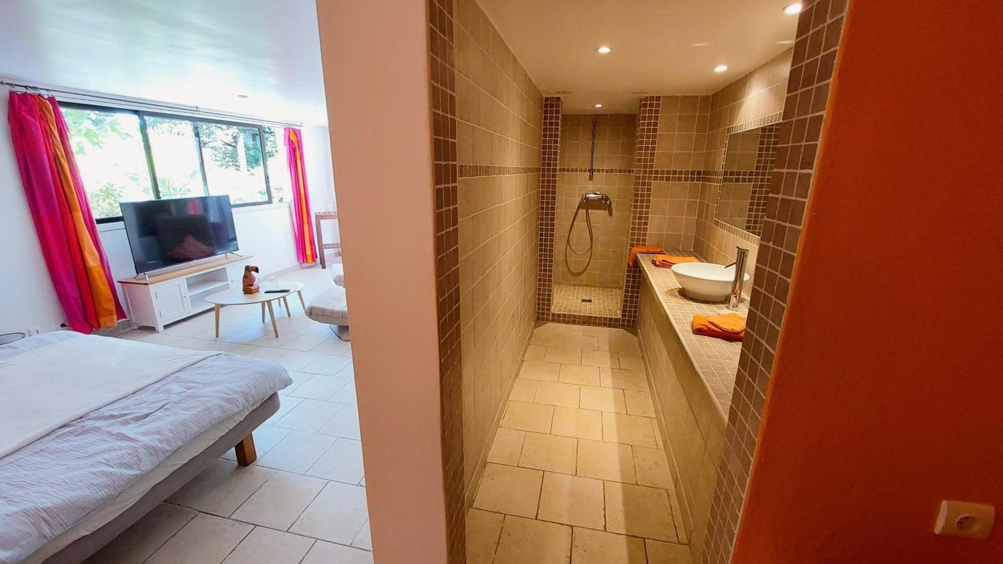 Hotel La Deviniere Donzère Pokój zdjęcie